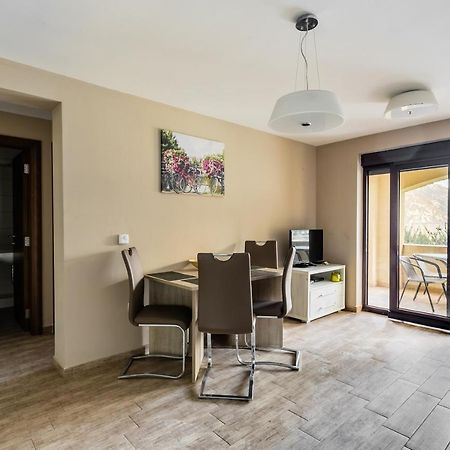 Keystone Apartments Donji Morinj Εξωτερικό φωτογραφία