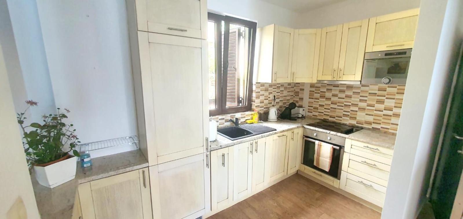 Keystone Apartments Donji Morinj Δωμάτιο φωτογραφία